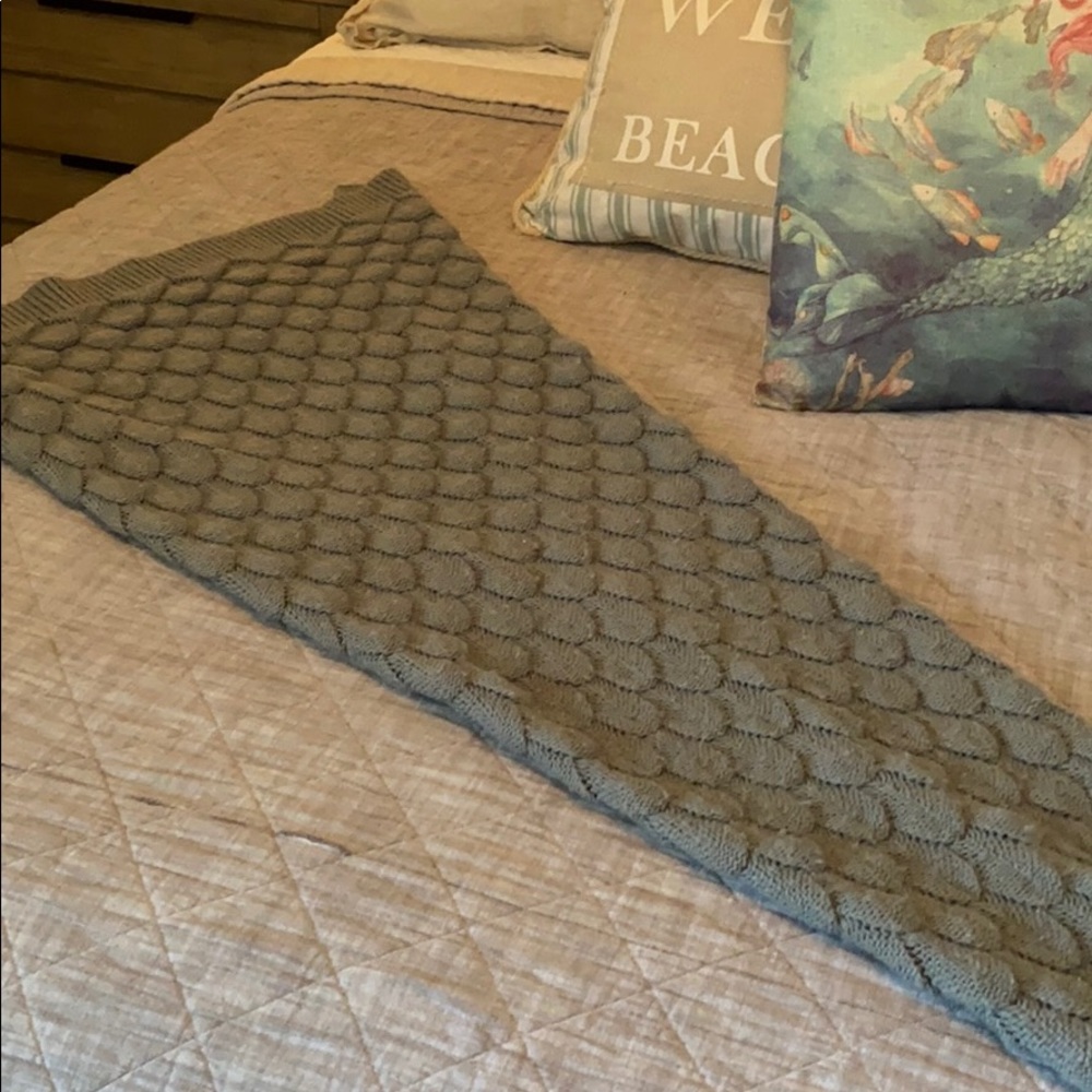 SOLD MERMAID PILLOW AND MERMAID TAIL BLANKET - Picture 7 of 9